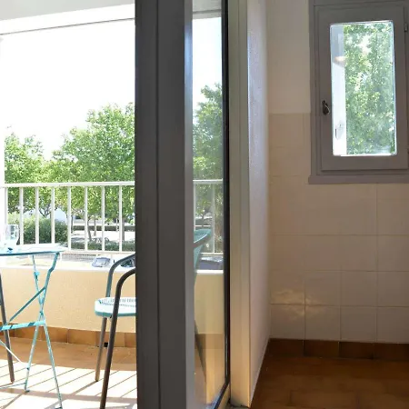 Cap D'agde, 1 Piece, 2 Personnes - Fr-1-249-104 * Agde