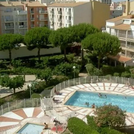 Apartment Cap D'agde, 1 Piece, 2 Personnes - Fr-1-249-104