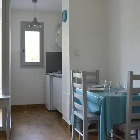 Cap D'agde, 1 Piece, 2 Personnes - Fr-1-249-104 * Agde